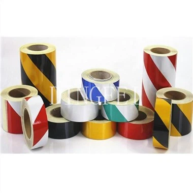 شريط علامات عاكس