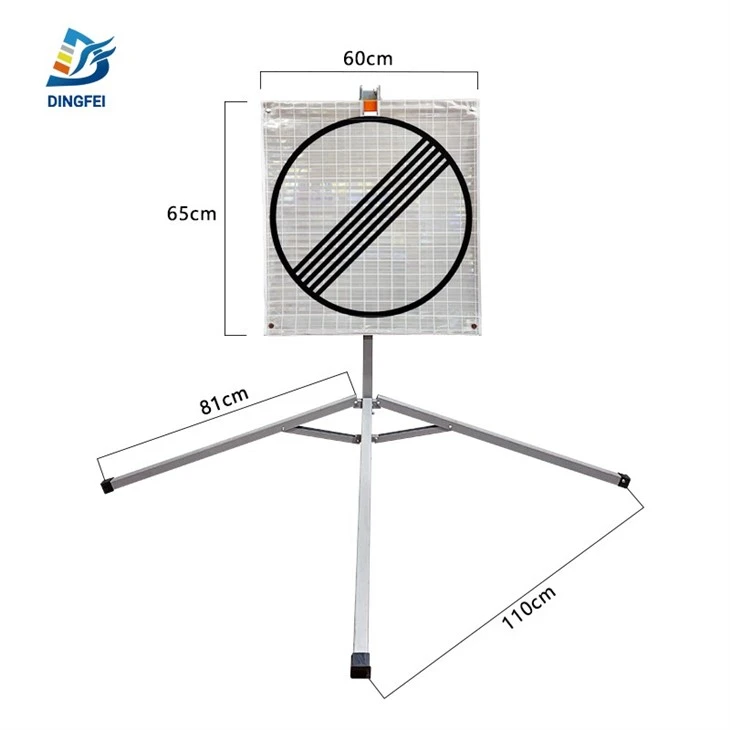 Unrestricted Roll Up Traffic Sign